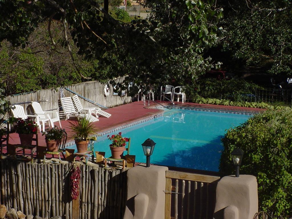 Inn On The Rio Taos Exterior photo
